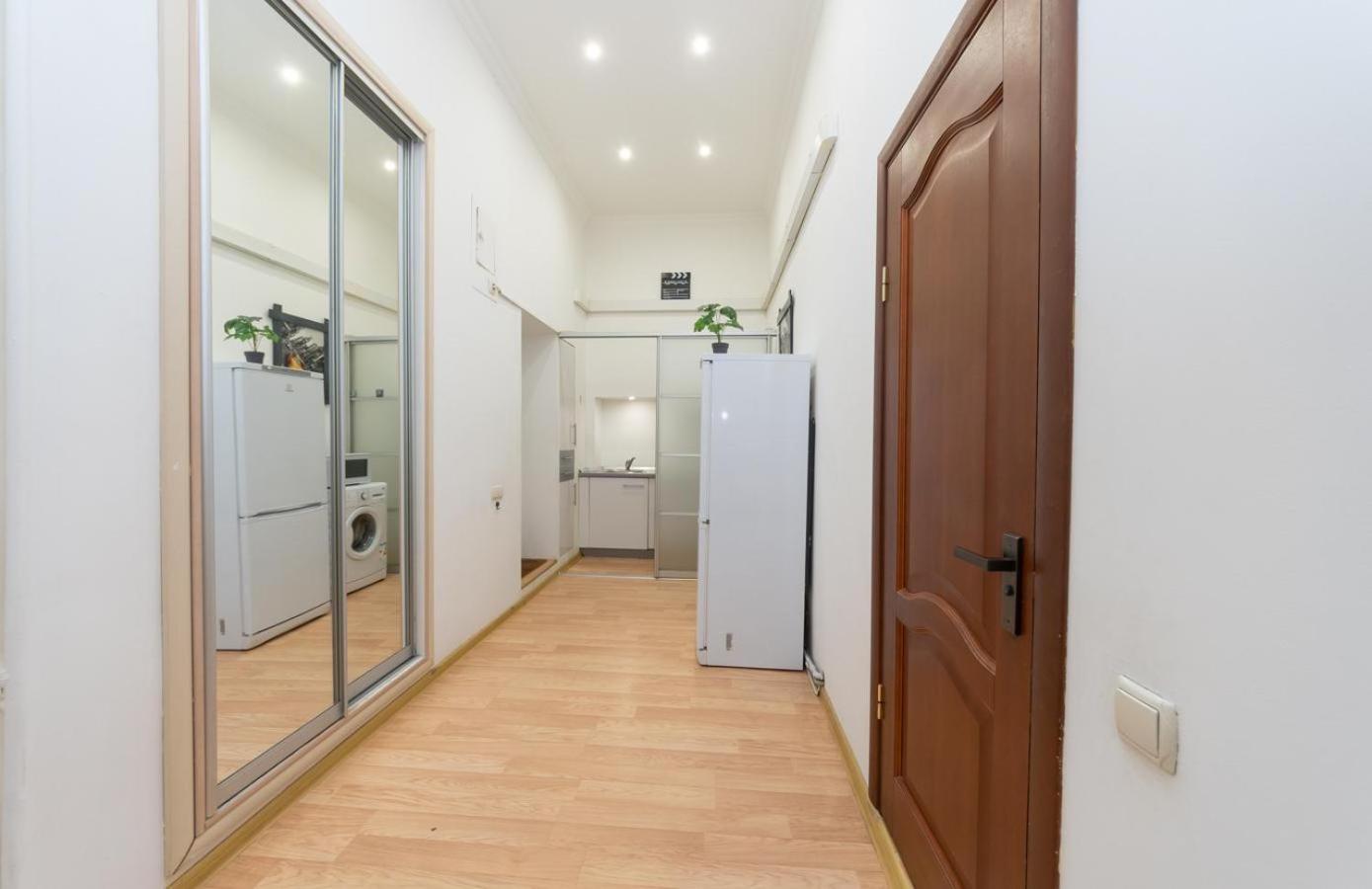 Kievaccommodation In The Center 24H Self Check-In Экстерьер фото